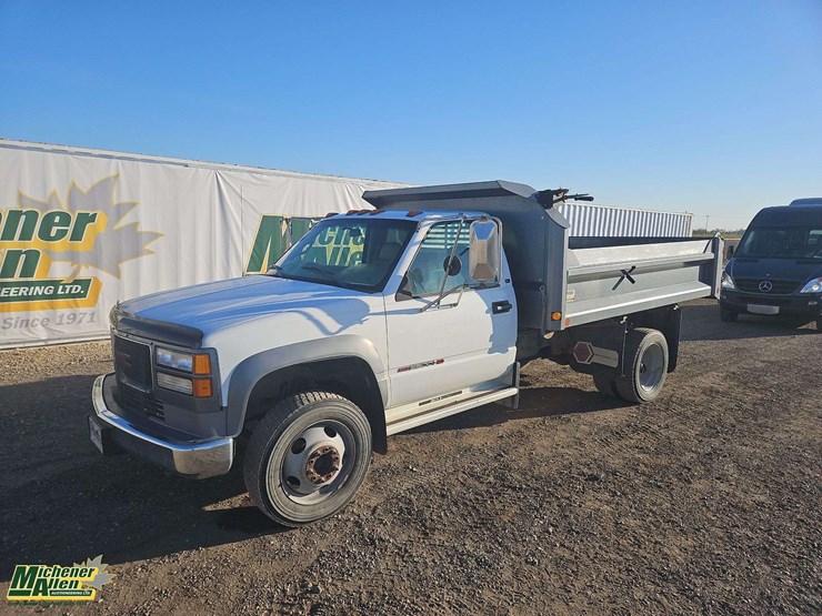 gmc-sierra-3500-image-1