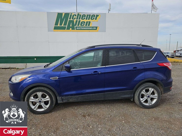 2015-ford-escape-se-image-5