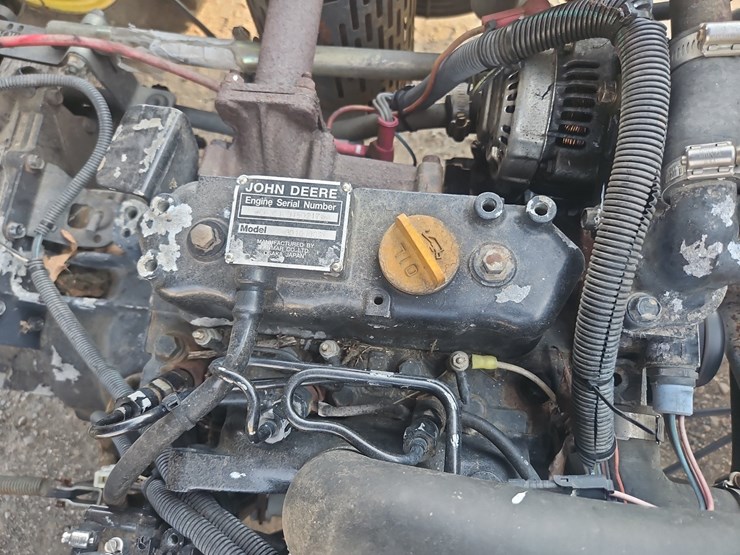 john-deere-progator-2030-image-10