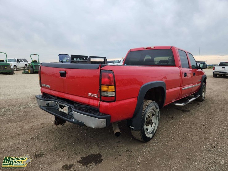 gmc-sierra-2500hd-image-4