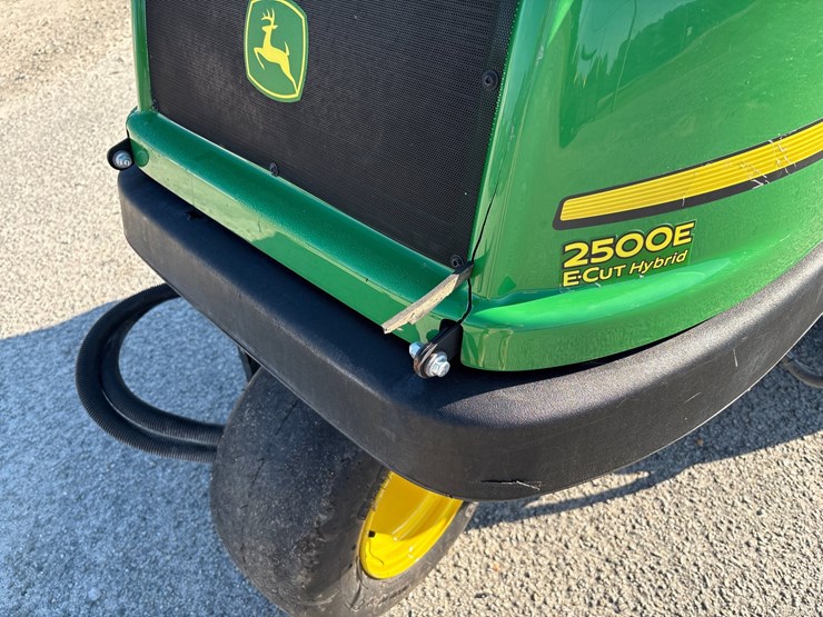 john-deere-2500e-image-5