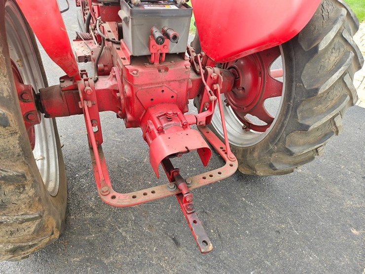 #2509-•-1959-farmall-340-tractor-image-20