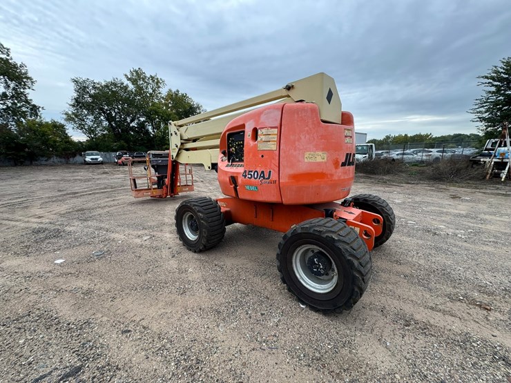 2005-jlg-450aj-image-3