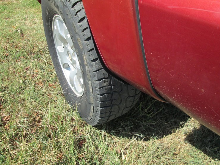 2005-toyota-tacoma-image-5
