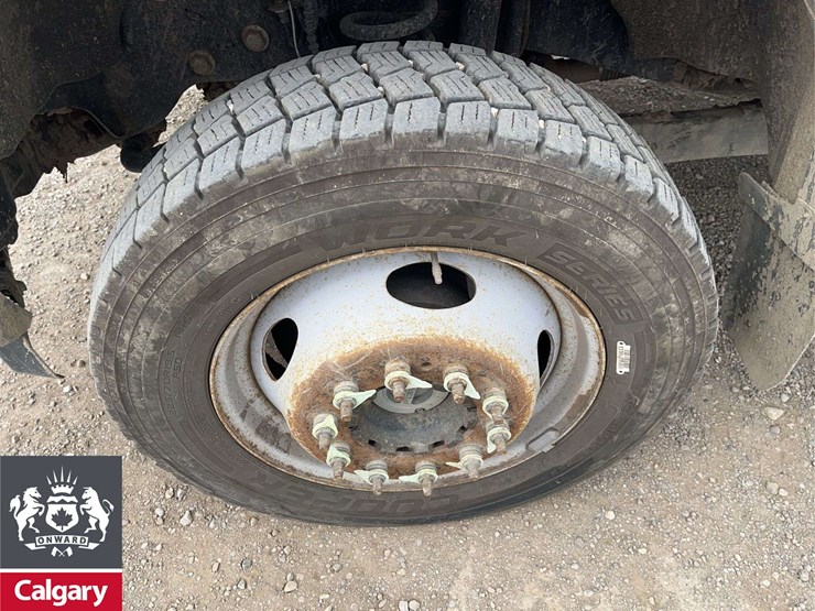 2019-ford-f550-image-9