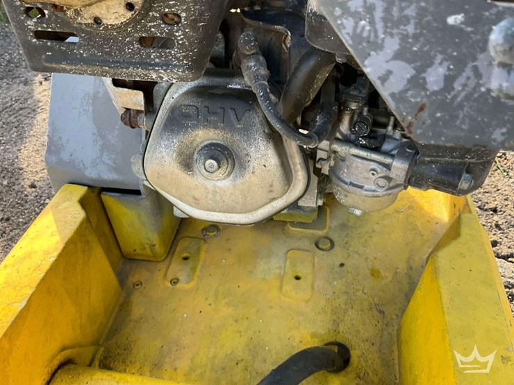 walk-behind-vibratory-plate-compactor-image-6