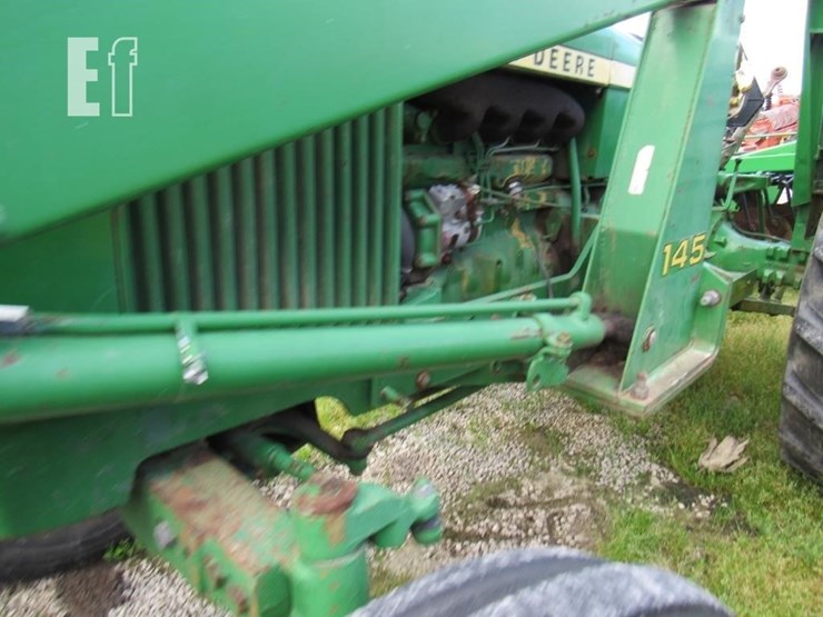 john-deere-2440-image-3