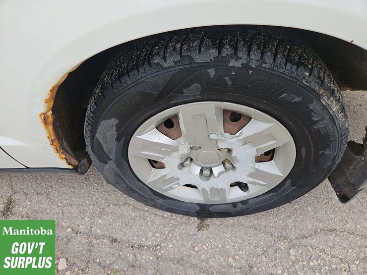 2011-dodge-grand-caravan-image-10