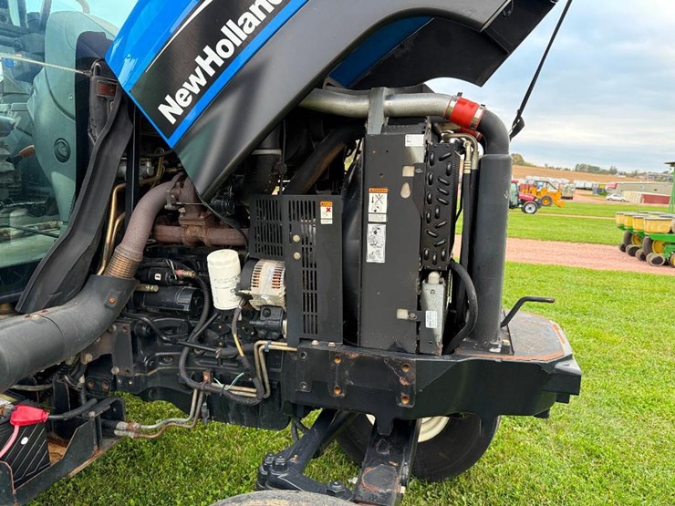 new-holland-ts110a-image-32
