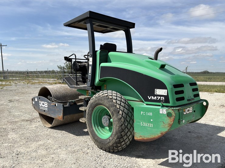 2013-jcb-vibromax-vm75-vibratory-smooth-drum-roller-image-7