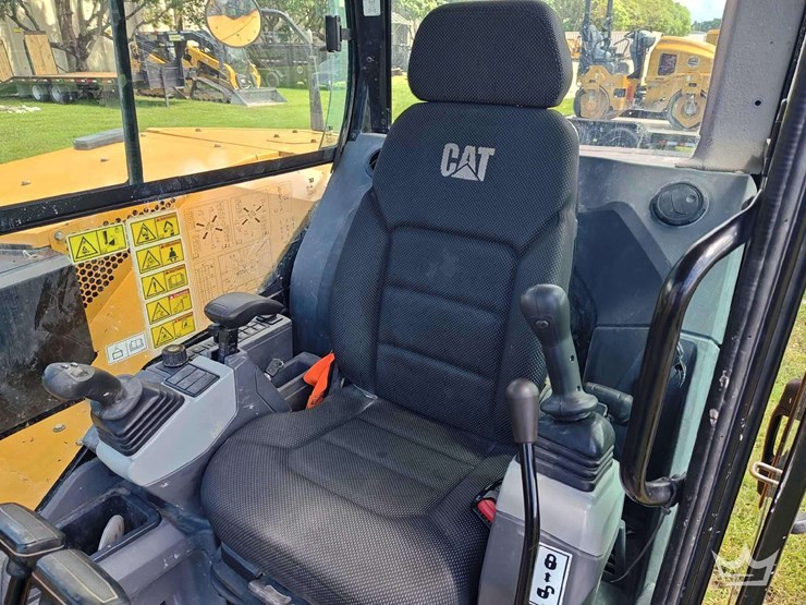 2021-caterpillar-308cr-image-32