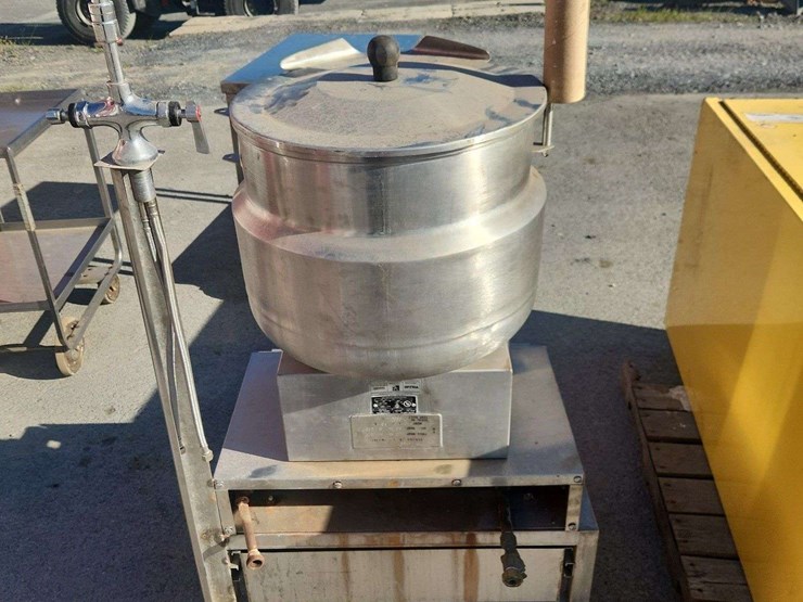stainless-steamer-pot-image-3