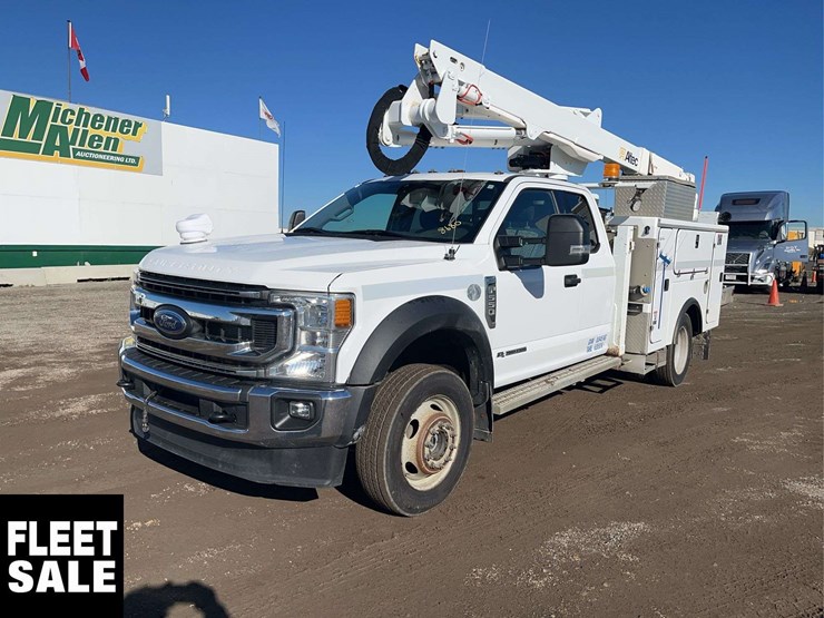 2020-ford-f550-image-1