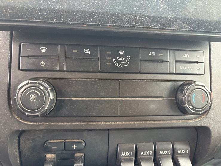 2015-ford-f550-image-65