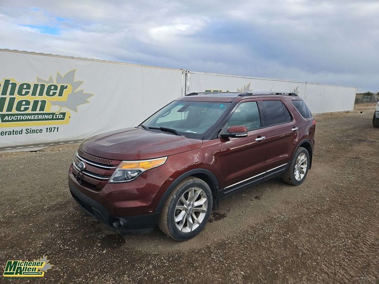 2015-ford-explorer-limited-image-1