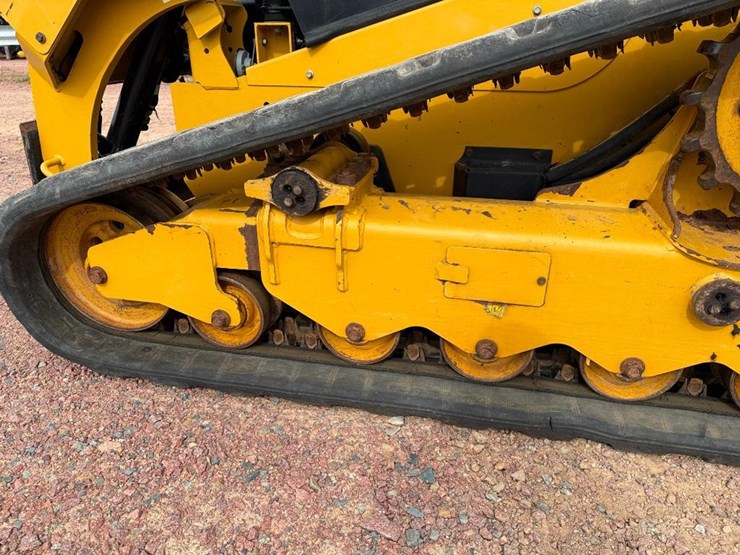 caterpillar-299d2-xhp-image-10