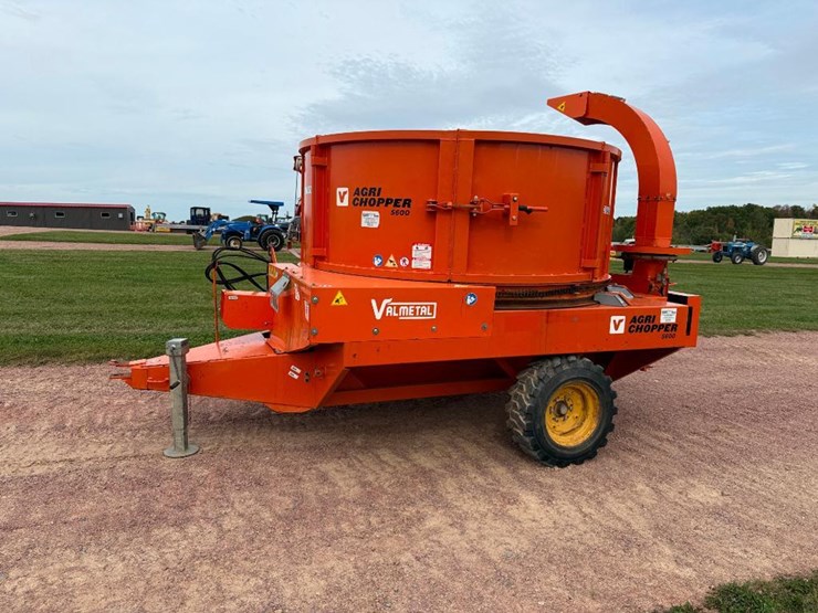 valmetal-agrichopper-5600-image-1