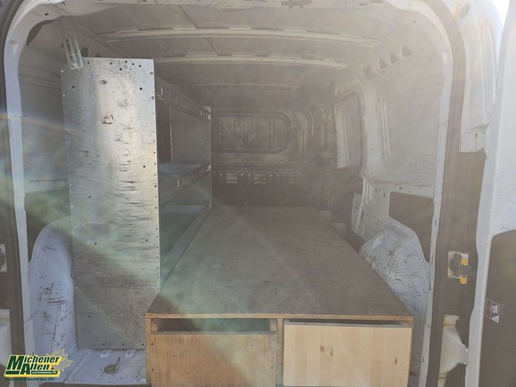 2015-ram-promaster-city-image-15