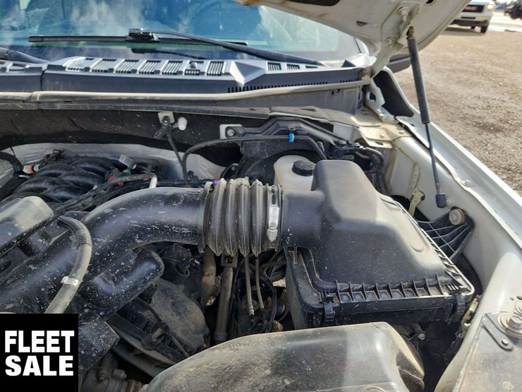 2020-ford-f150-image-29
