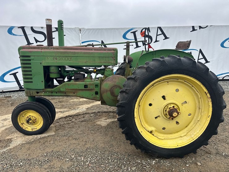 1951-john-deere-a-image-2