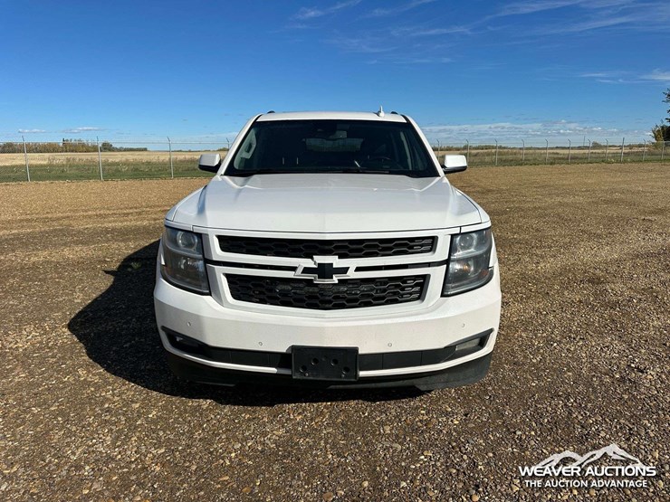 2018-chevrolet-suburban-image-52
