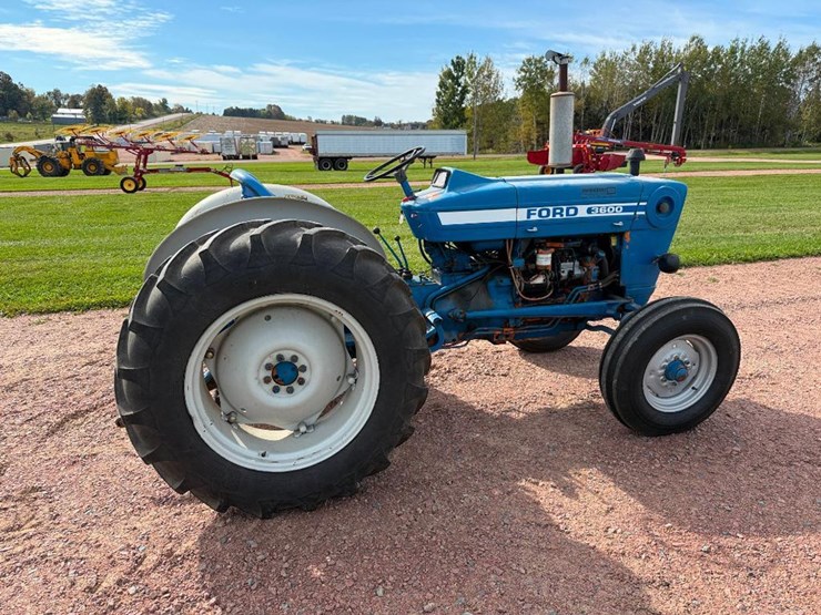 ford-3600-image-4