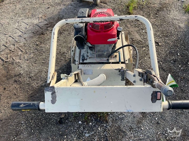edco-2gc-ng-11h-magna-trap-gas-floor-grinder-image-9