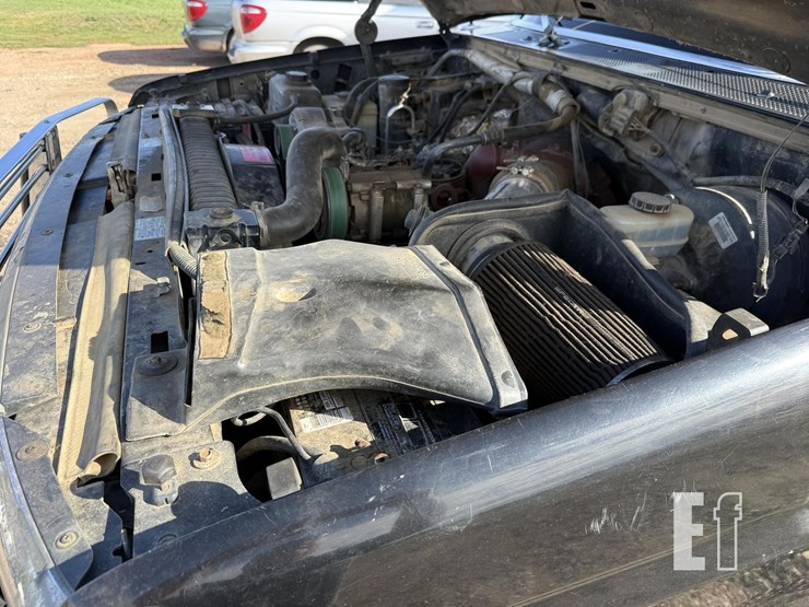 1996-ford-f350-xlt-image-30
