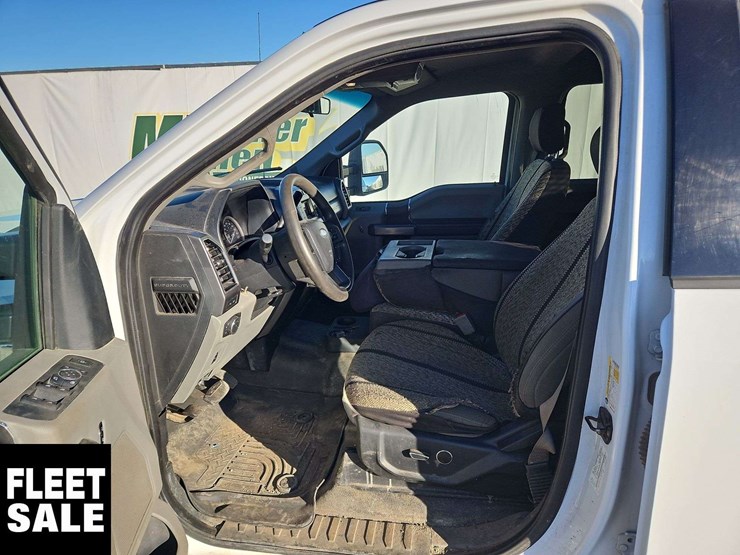 2019-ford-f350-image-13