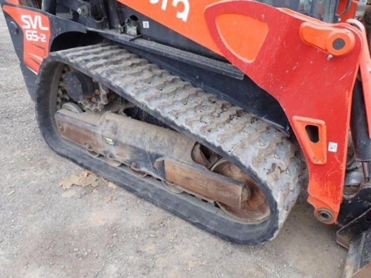 2023-kubota-svl65-2-image-42