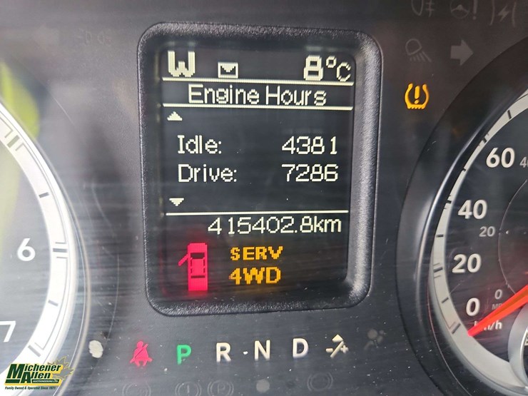 2014-dodge-1500-image-24