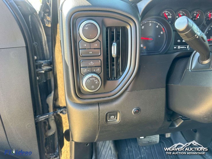 gmc-sierra-2500hd-image-17