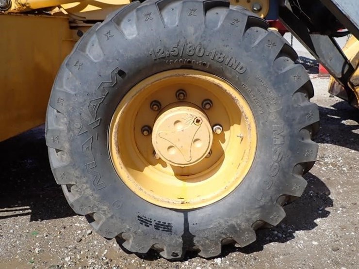 2012-deere-310sj-image-10