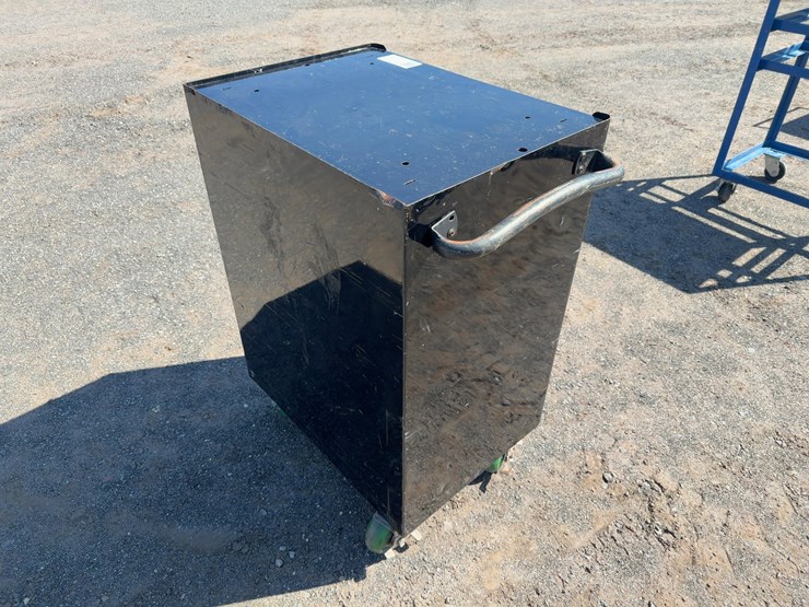 snap-on-rolling-tool-chest-image-3