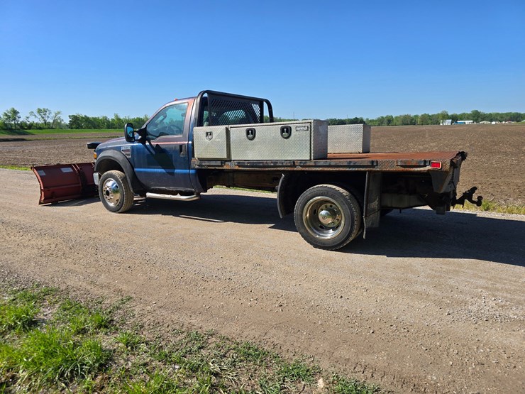2008-ford-f550-image-11