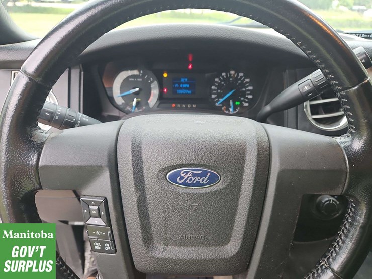 2015-ford-expedition-image-26