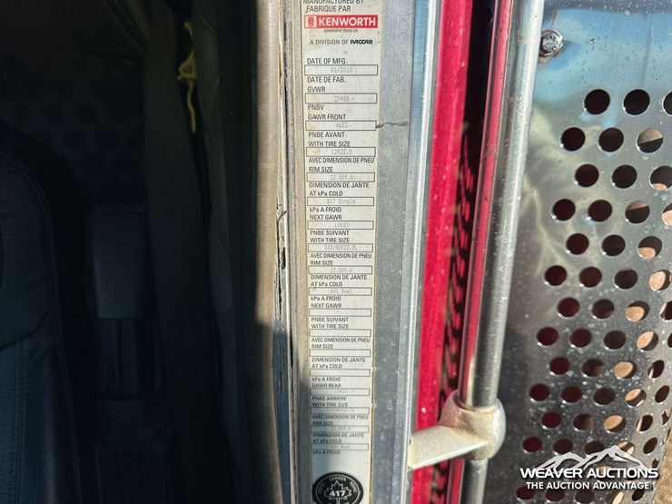 2011-kenworth-t800-image-7