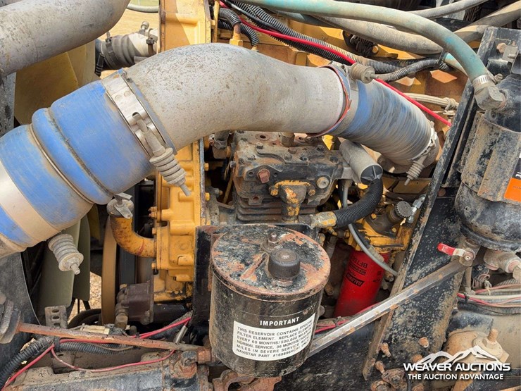 caterpillar-c15-image-43