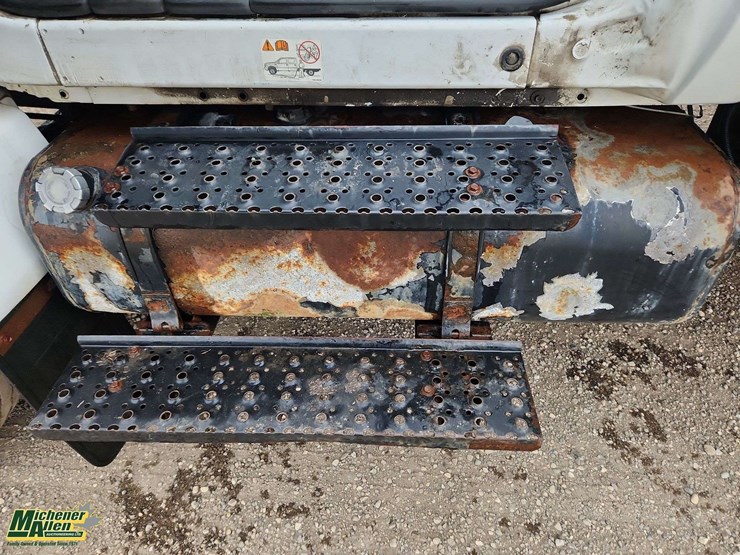 2008-ford-f750-image-30