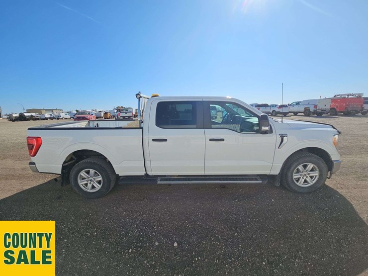2021-ford-f150-image-7