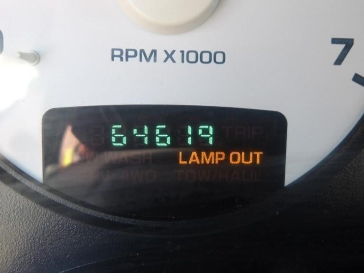 2005-dodge-ram-2500-image-14
