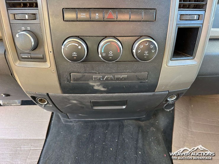 2012-dodge-ram-1500-image-21