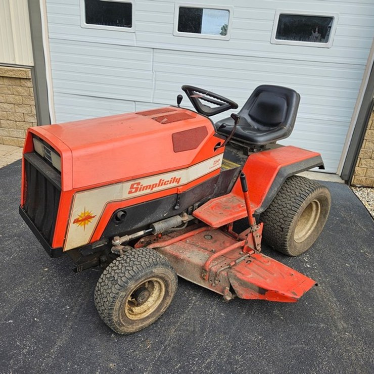 #2513 • Simplicity Sun Star Lawn Mower