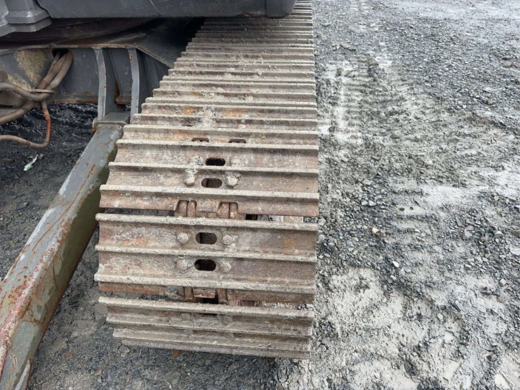 2017-volvo-ecr88d-image-9