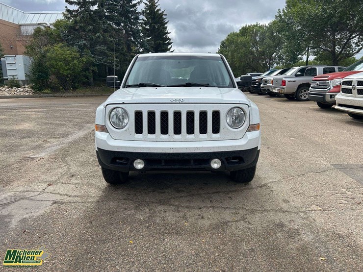 2016-jeep-patriot-image-5
