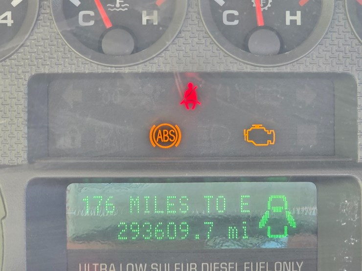 2008-ford-f550-image-57