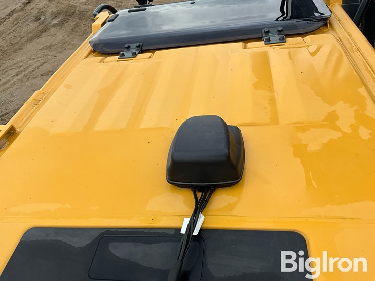 2019-deere-350g-lc-image-13