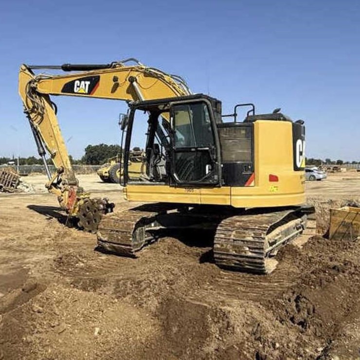 2020 CATERPILLAR 325FLCR