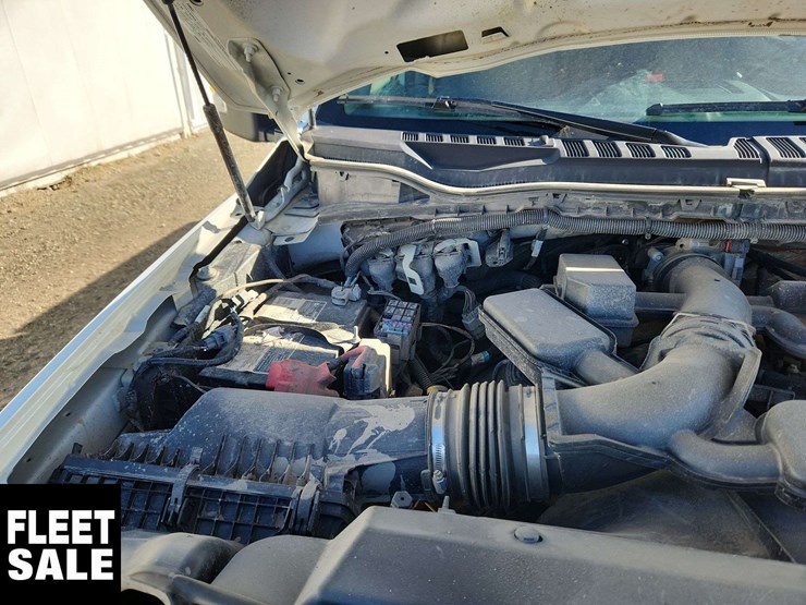 2022-ford-f250-image-27