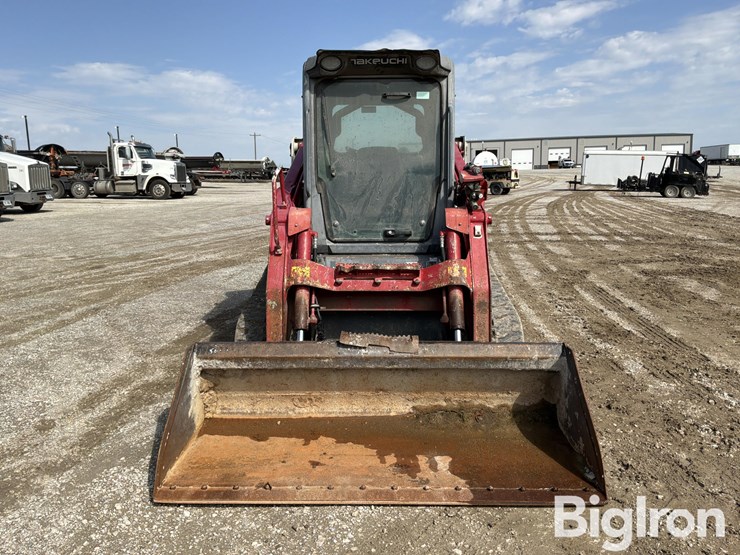 2019-takeuchi-tl12r2-image-2